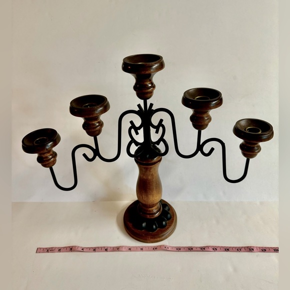 Vintage Gothic Homco Wood and Wrought Iron large candelabra. - Picture 5 of 9